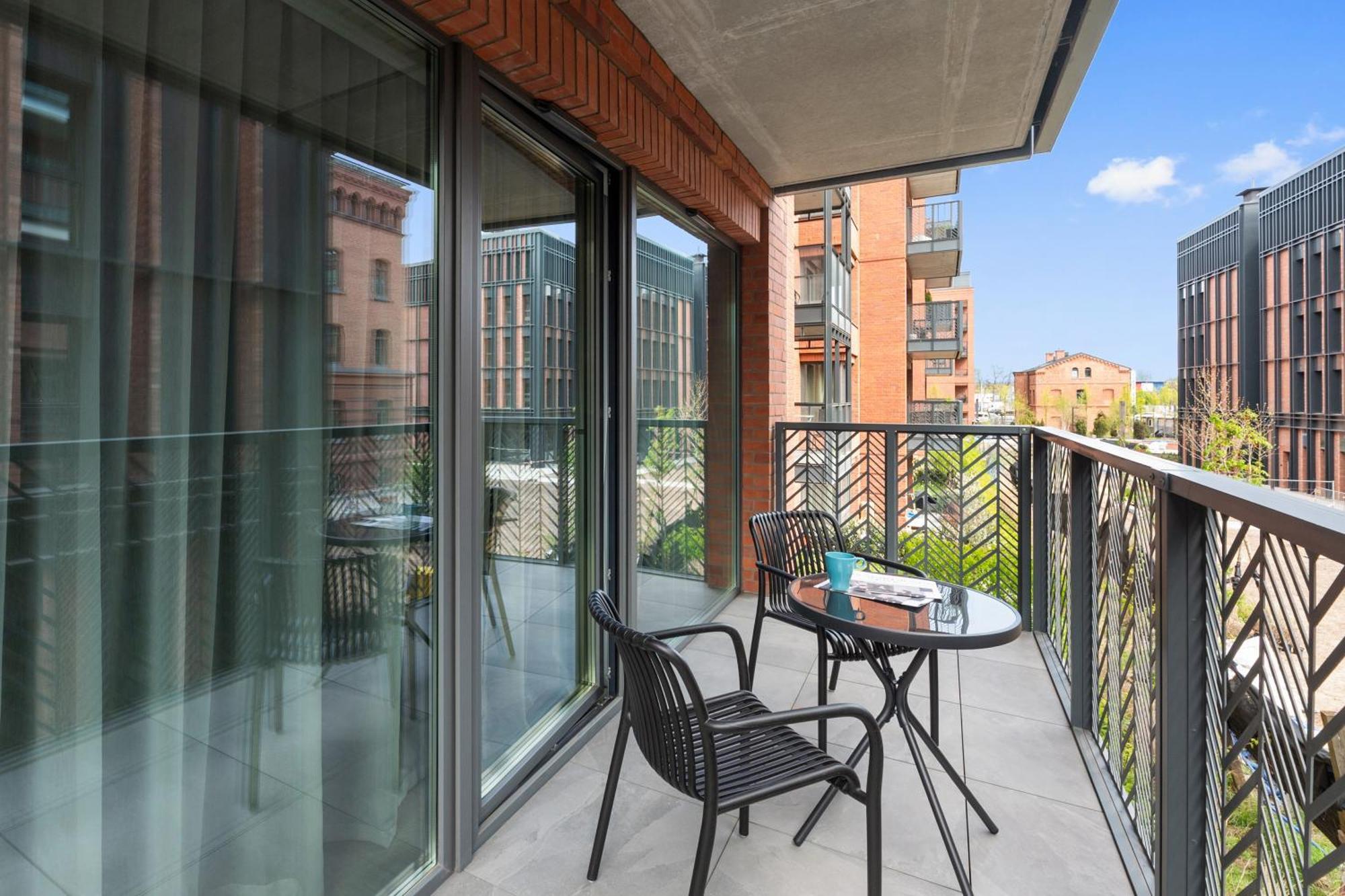 Scala City Center Apartments With Parking By Lion Apartments Гданьск Экстерьер фото