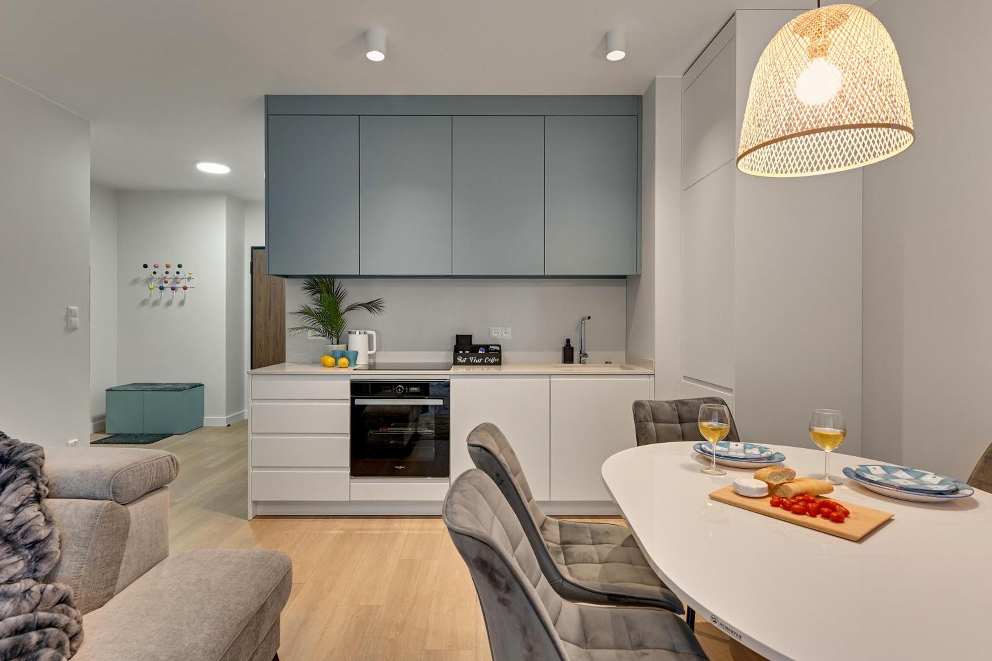 Scala City Center Apartments With Parking By Lion Apartments Гданьск Экстерьер фото