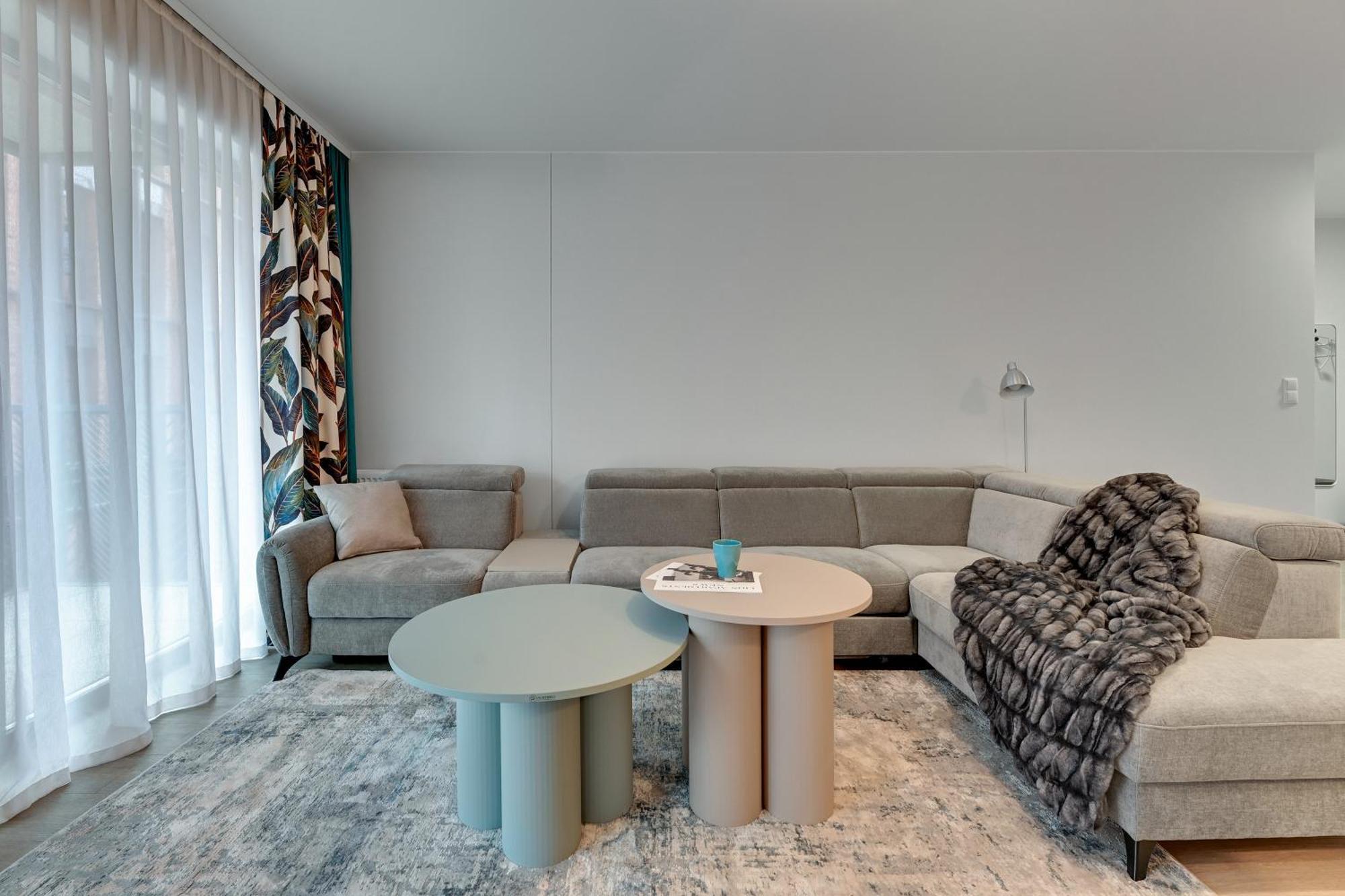 Scala City Center Apartments With Parking By Lion Apartments Гданьск Экстерьер фото