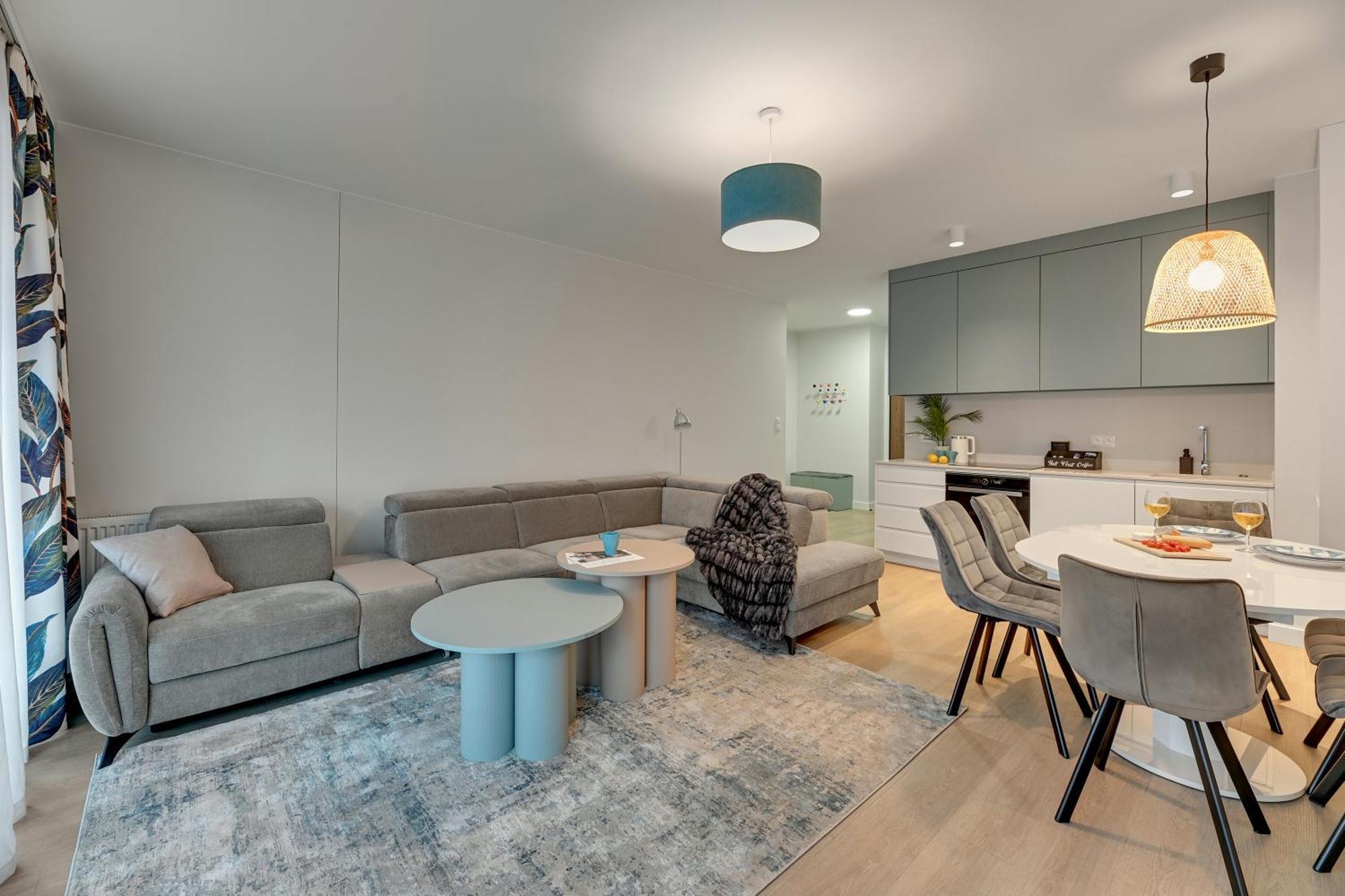 Scala City Center Apartments With Parking By Lion Apartments Гданьск Экстерьер фото
