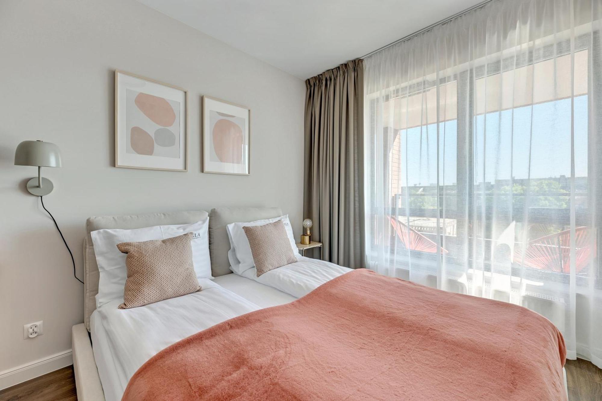 Scala City Center Apartments With Parking By Lion Apartments Гданьск Экстерьер фото